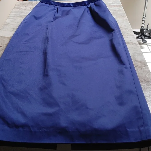 Talbots Petites Special Occasion Violet Satin Maxi Pencil Skirt w Pockets - Picture 6 of 17